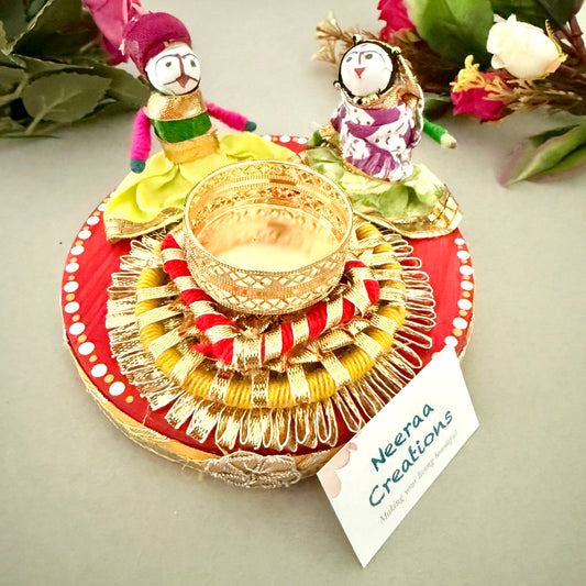 Puppet couple Tea light holder