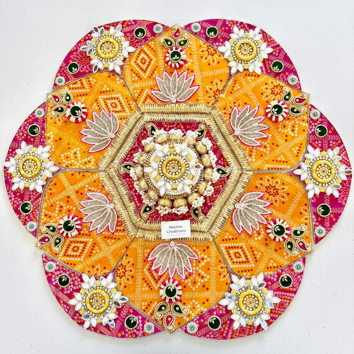Exclusive 13-Piece Bandhani & Lotus Rangoli | Festive Centerpiece